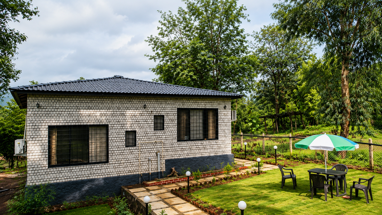 Varsha Villa - 4 BHK - Near River — villa in Karjat
